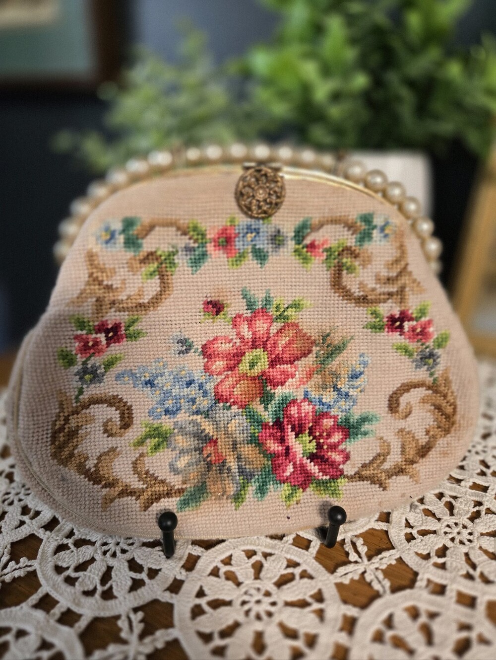 1950s Petit Point Needlepoint Evening Purse – Pearl Handle & Floral Design